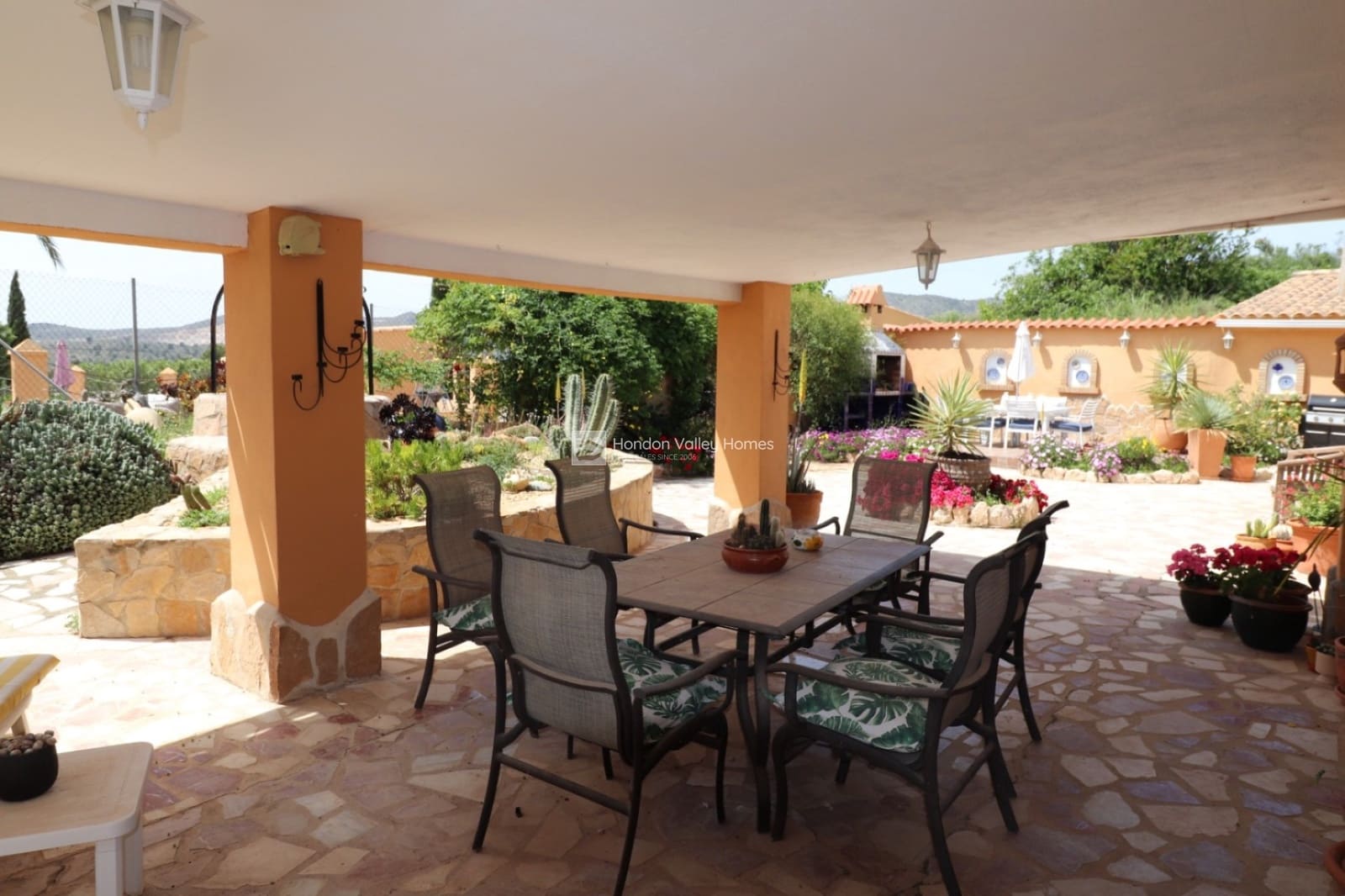 5 soveværelse Finca/Landehus til salg i Hondon de las Nieves med swimmingpool garage - € 399.950 (Ref: 9890962)
