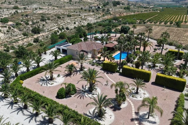 5 chambre Villa/Maison à vendre à Hondón de las Nieves avec piscine garage - 475 000 € (Ref: 9895434)