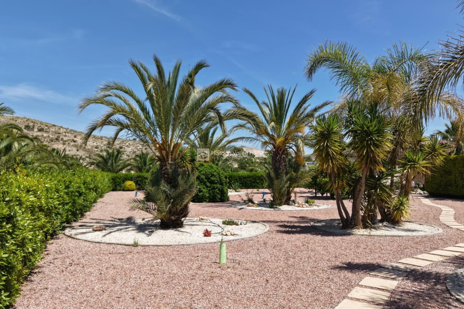5 chambre Villa/Maison à vendre à Hondon de las Nieves avec piscine garage - 475 000 € (Ref: 9895434)