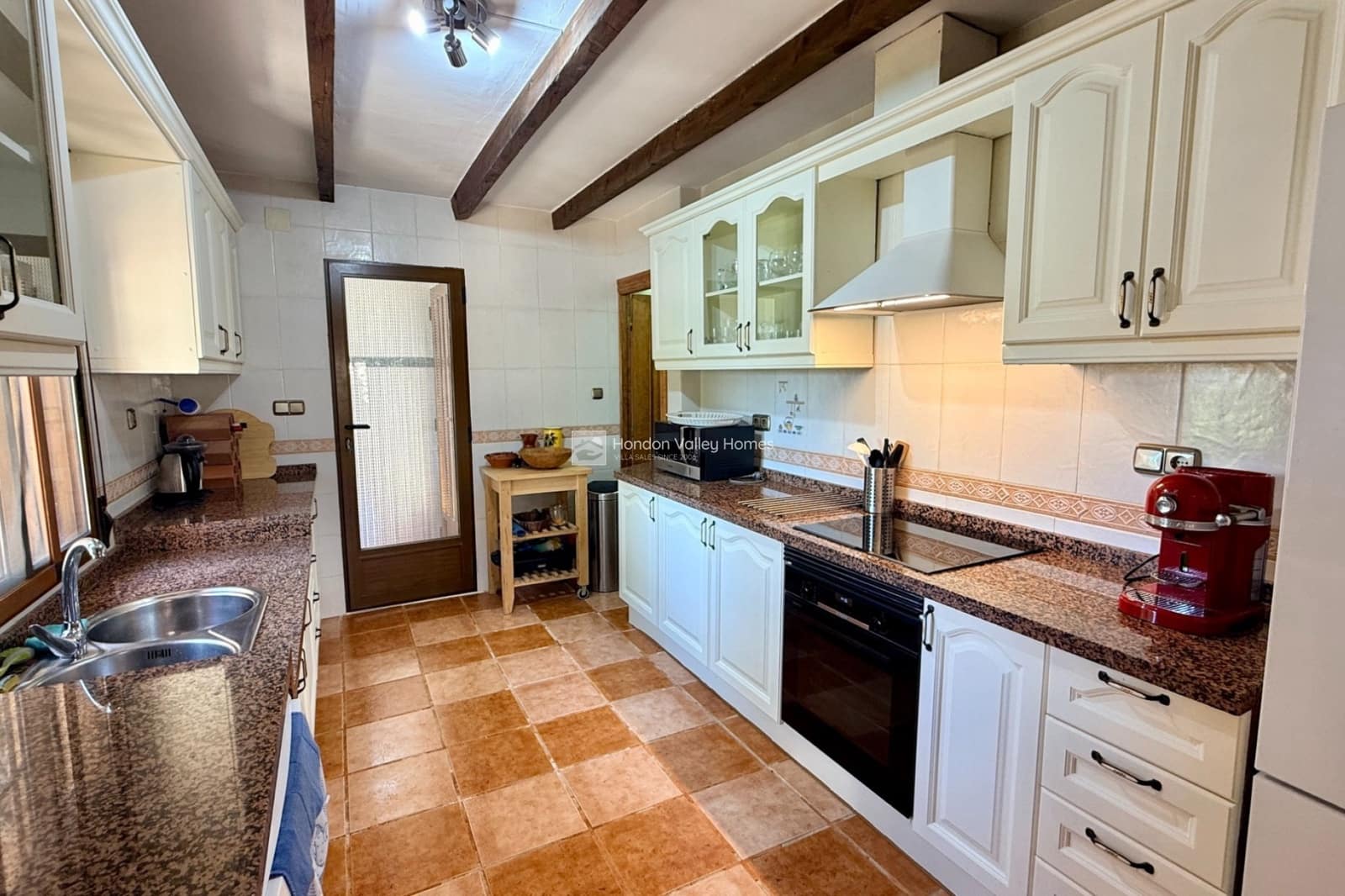 4 soveværelse Villa til salg i Hondon de los Frailes med swimmingpool - € 374.950 (Ref: 9906627)