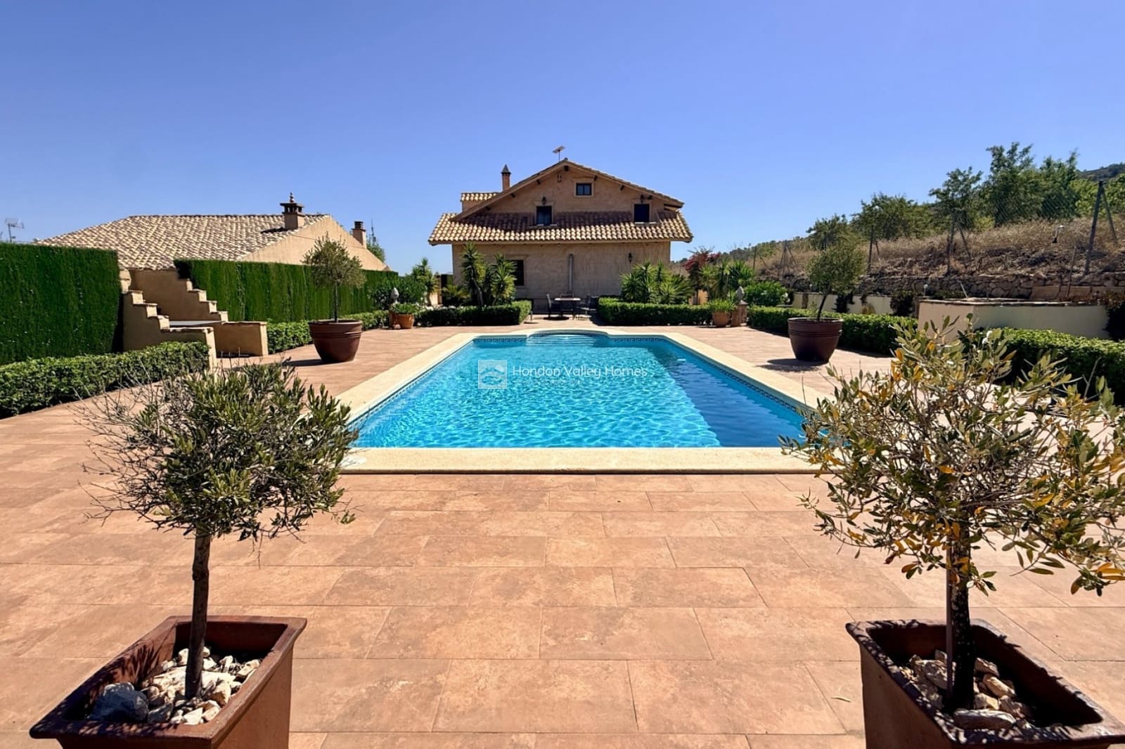 4 soveværelse Villa til salg i Hondon de los Frailes med swimmingpool - € 374.950 (Ref: 9906627)