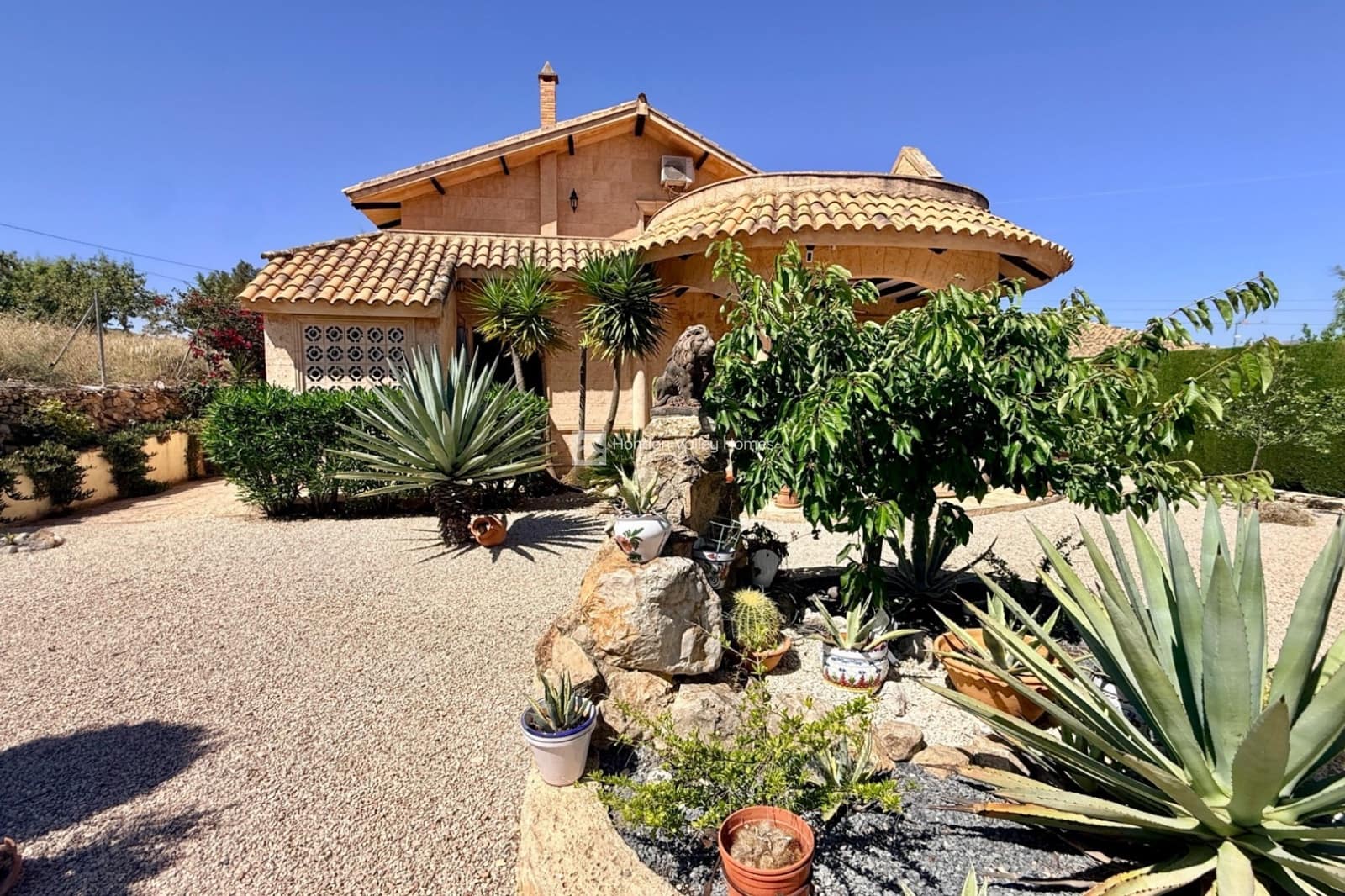 4 soveværelse Villa til salg i Hondon de los Frailes med swimmingpool - € 374.950 (Ref: 9906627)