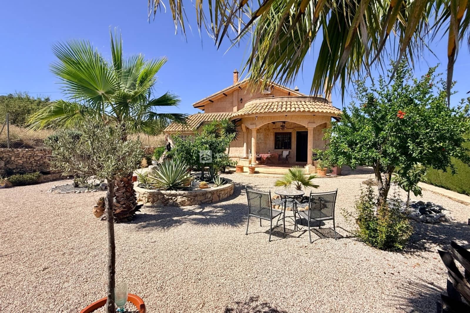 4 soveværelse Villa til salg i Hondon de los Frailes med swimmingpool - € 374.950 (Ref: 9906627)