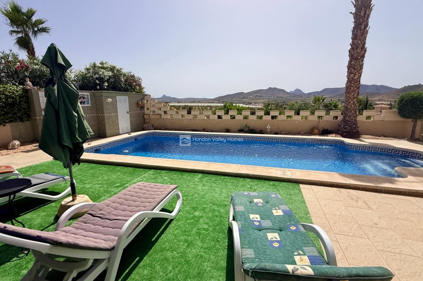 7 quarto Moradia para venda em Hondon de las Nieves com piscina garagem - 399 950 € (Ref: 9916373)