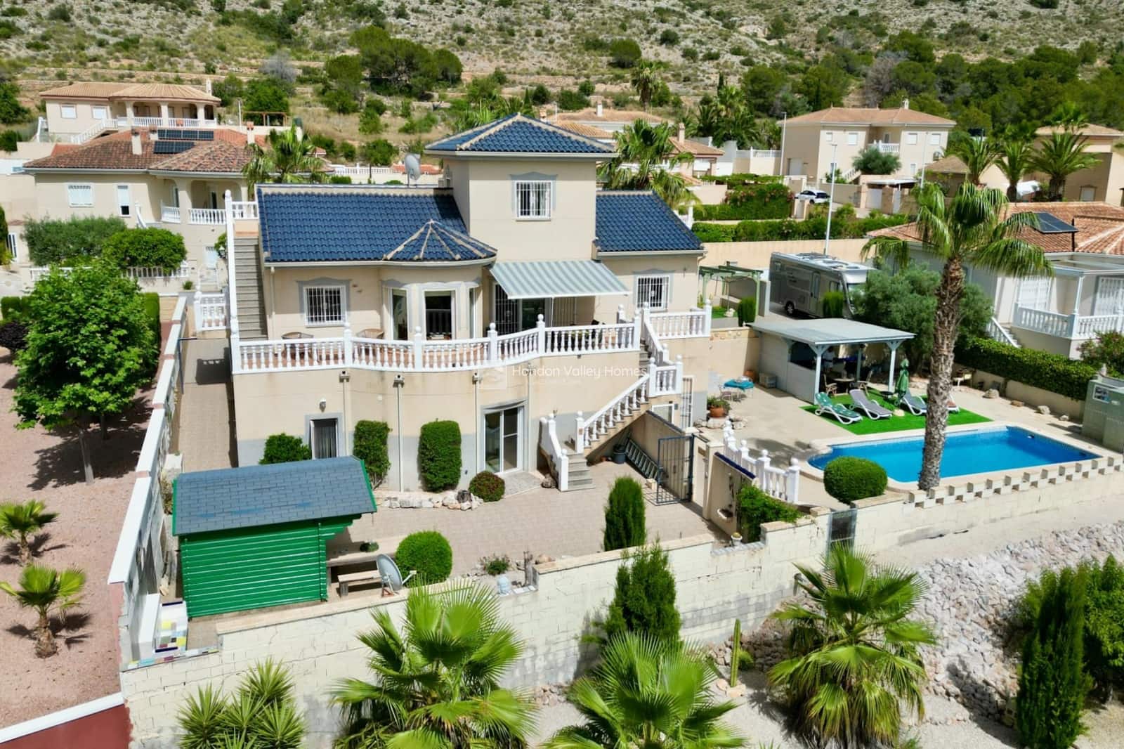 7 quarto Moradia para venda em Hondon de las Nieves com piscina garagem - 399 950 € (Ref: 9916373)