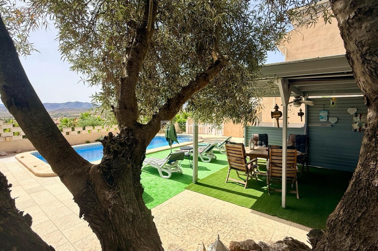 7 quarto Moradia para venda em Hondon de las Nieves com piscina garagem - 399 950 € (Ref: 9916373)