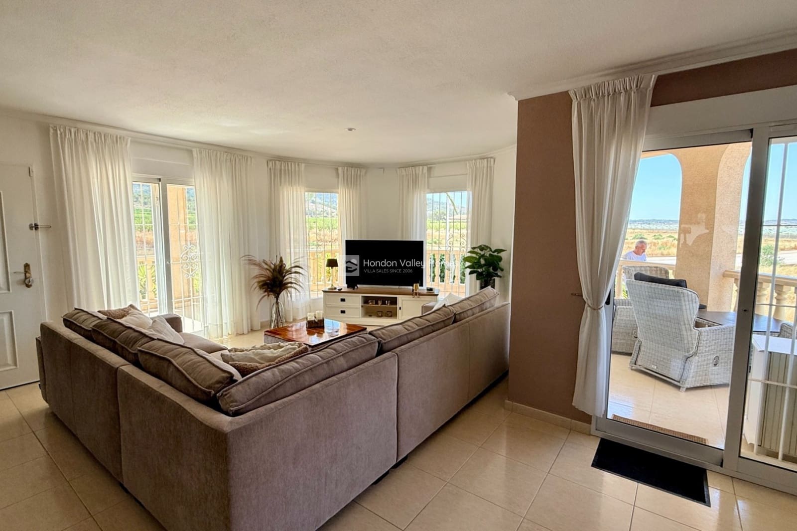 6 slaapkamer Villa te koop in Hondon de las Nieves met zwembad - € 389.950 (Ref: 9923090)