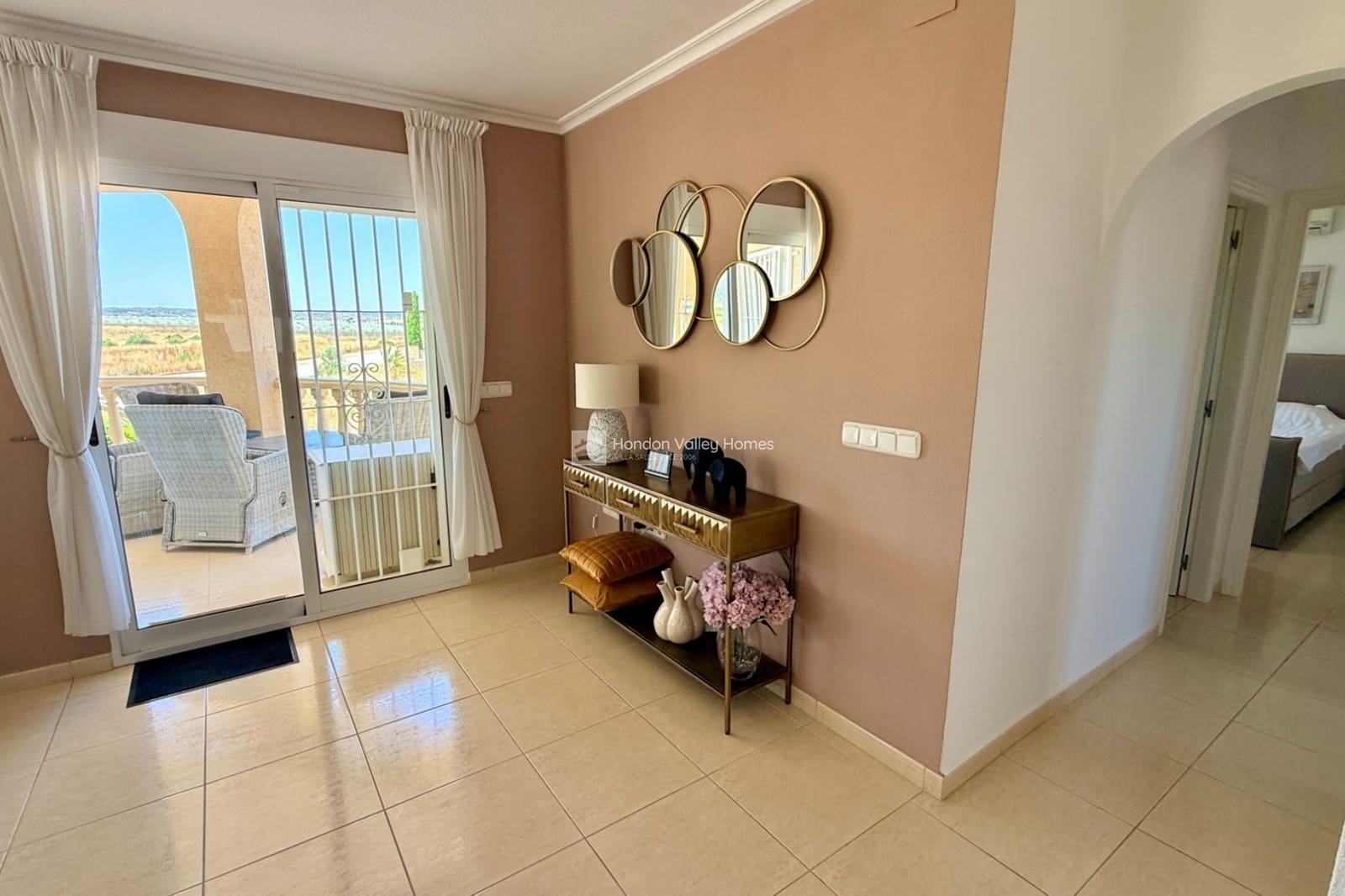 6 slaapkamer Villa te koop in Hondon de las Nieves met zwembad - € 389.950 (Ref: 9923090)
