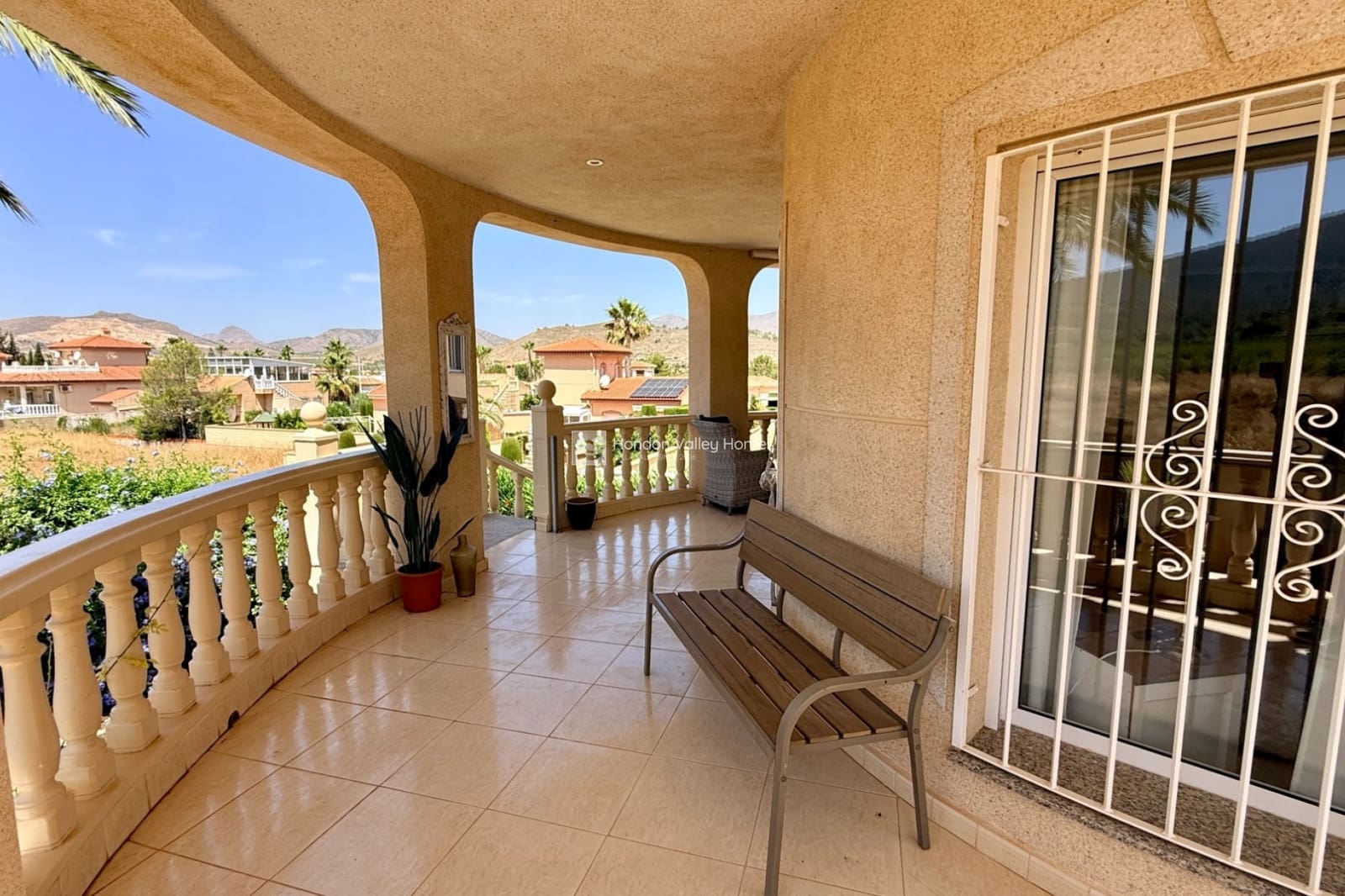 6 slaapkamer Villa te koop in Hondon de las Nieves met zwembad - € 389.950 (Ref: 9923090)