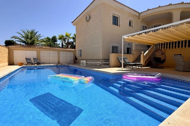 Chalet de 6 habitaciones en Hondón de las Nieves en venta con piscina - 389.950 € (Ref: 9923090)