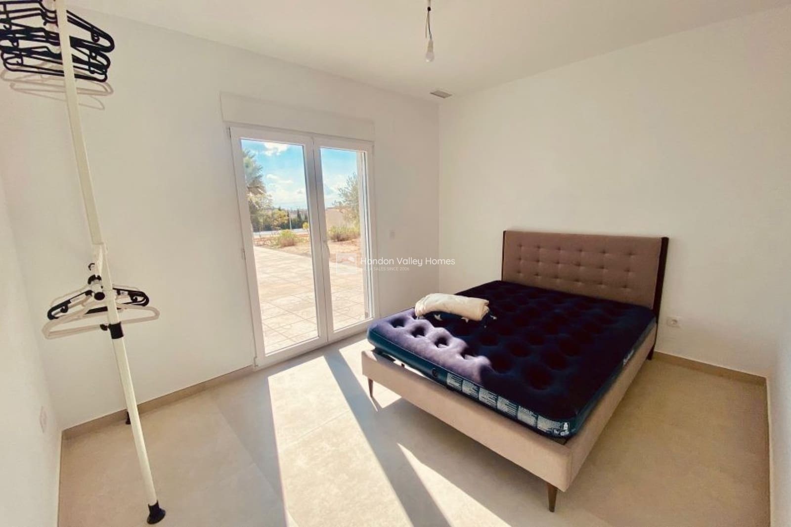 3 soveværelse Villa til salg i Macisvenda med swimmingpool garage - € 365.000 (Ref: 9932068)