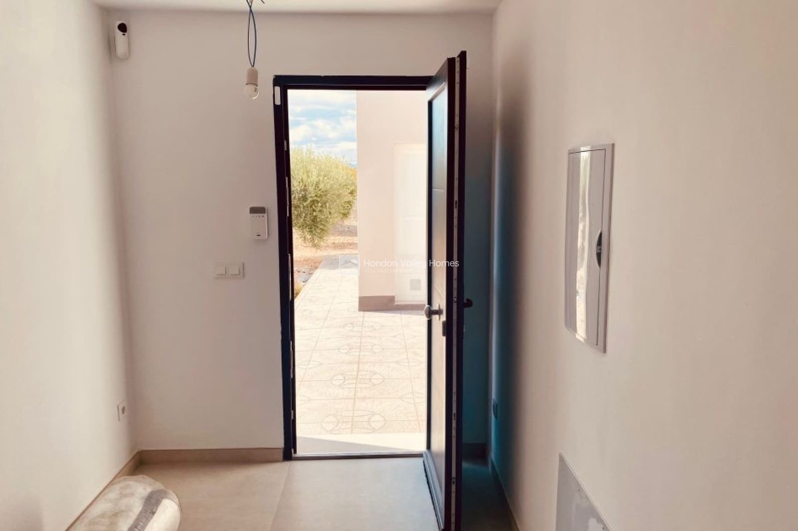 3 soveværelse Villa til salg i Macisvenda med swimmingpool garage - € 365.000 (Ref: 9932068)
