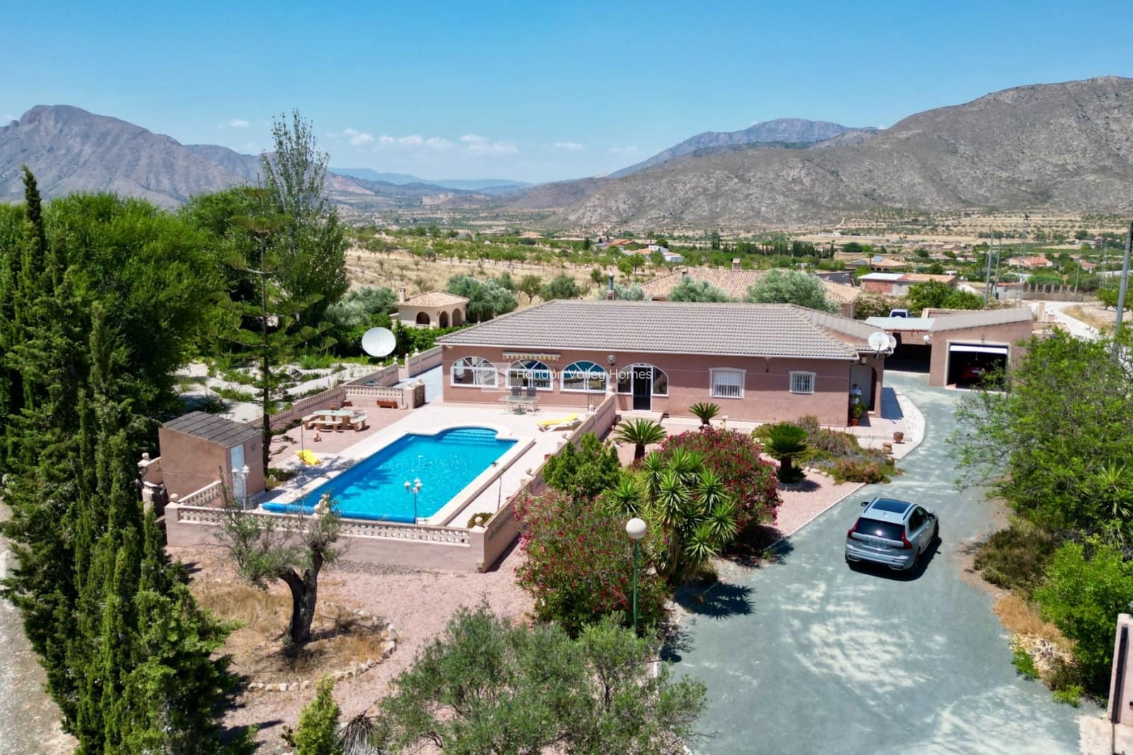 3 soveværelse Villa til salg i Hondon de los Frailes med swimmingpool garage - € 349.950 (Ref: 9936694)
