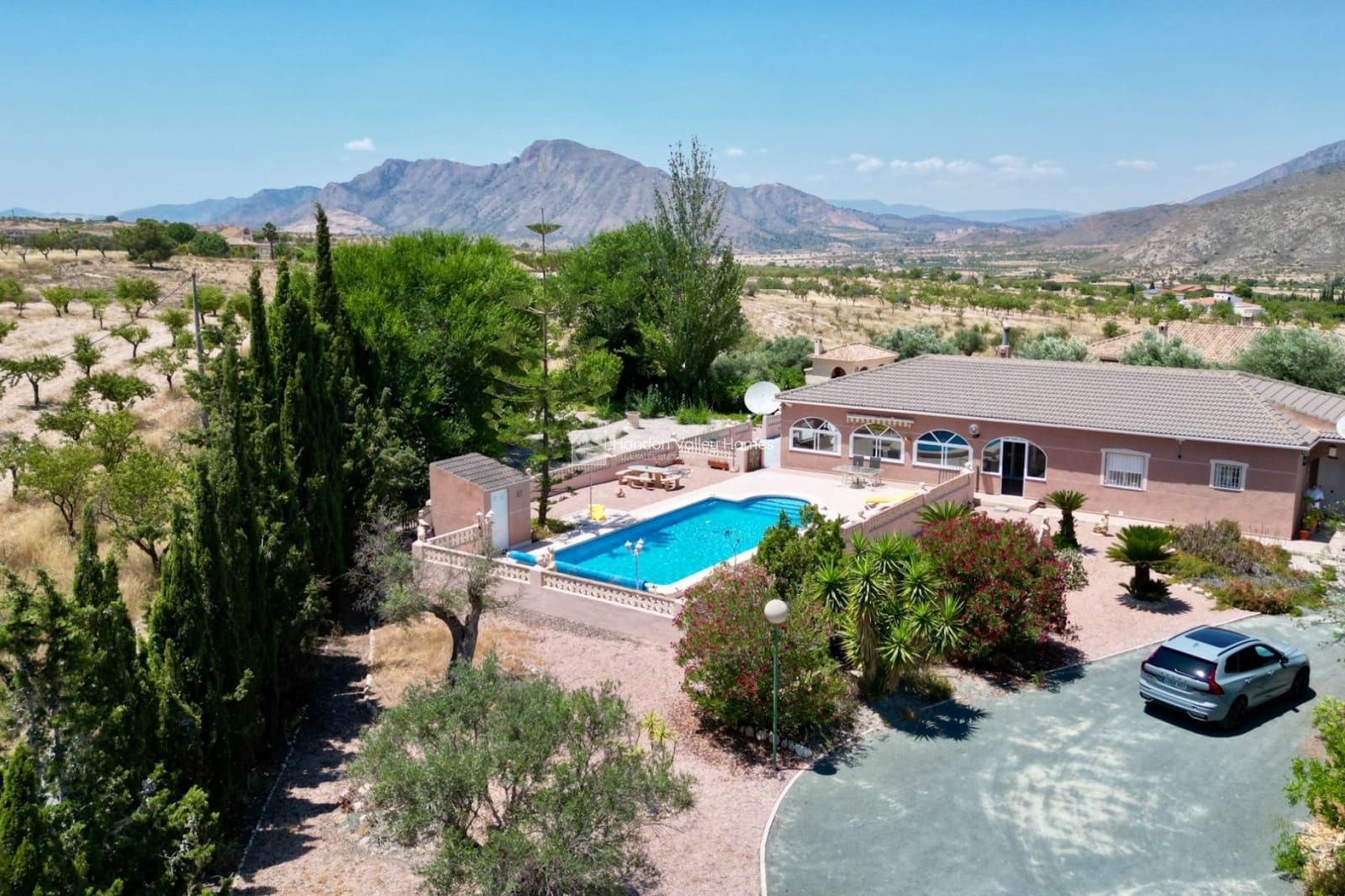 3 soveværelse Villa til salg i Hondon de los Frailes med swimmingpool garage - € 349.950 (Ref: 9936694)