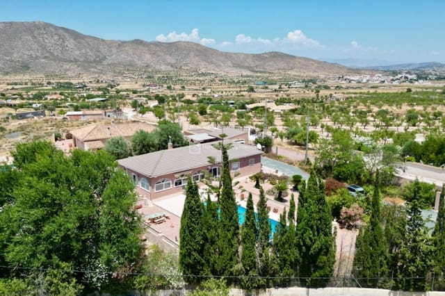 3 soveværelse Villa til salg i Hondón de los Frailes med swimmingpool garage - € 349.950 (Ref: 9936694)