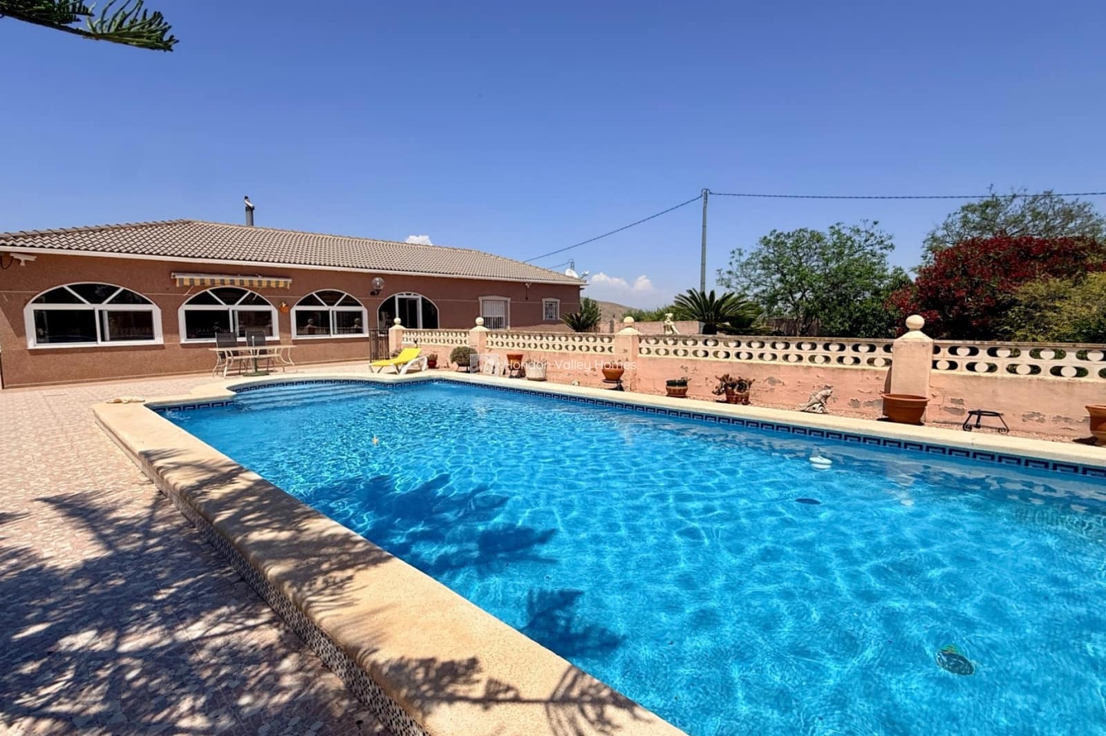 3 soveværelse Villa til salg i Hondon de los Frailes med swimmingpool garage - € 349.950 (Ref: 9936694)