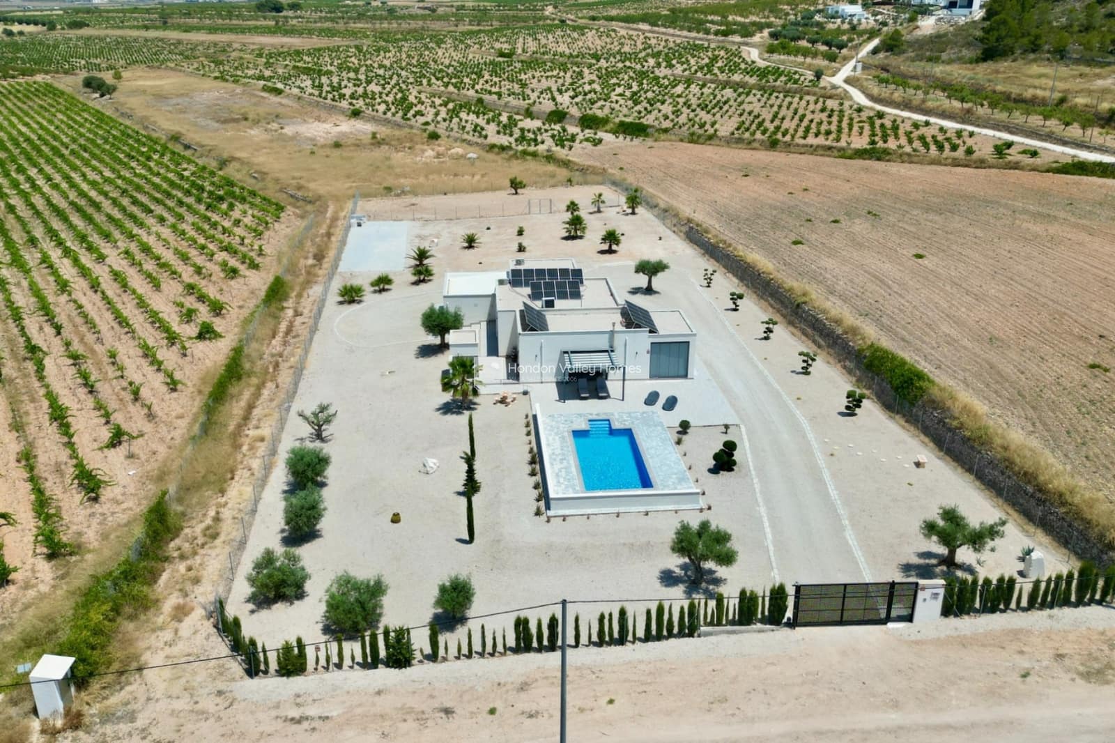 4 soveværelse Villa til salg i Canada de la Lena med swimmingpool garage - € 470.000 (Ref: 9938706)