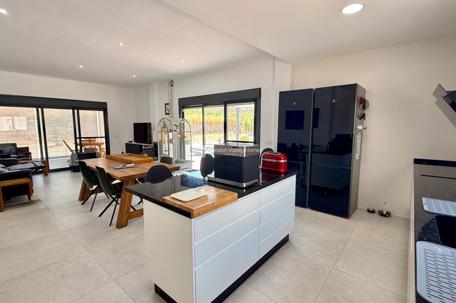 4 soveværelse Villa til salg i Canada de la Lena med swimmingpool garage - € 470.000 (Ref: 9938706)