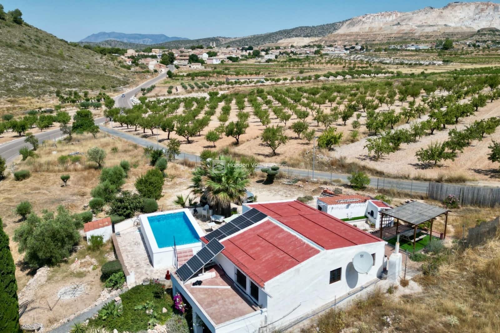 3 soveværelse Hulehus til salg i L'Alguena / Alguenya med swimmingpool - € 224.950 (Ref: 9948913)