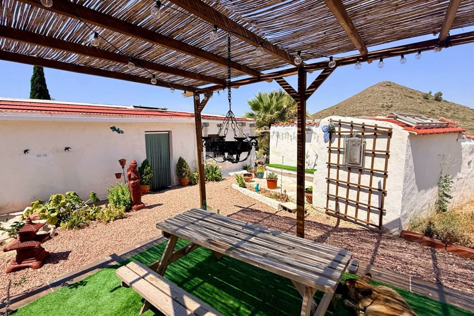 3 soveværelse Hulehus til salg i L'Alguena / Alguenya med swimmingpool - € 224.950 (Ref: 9948913)