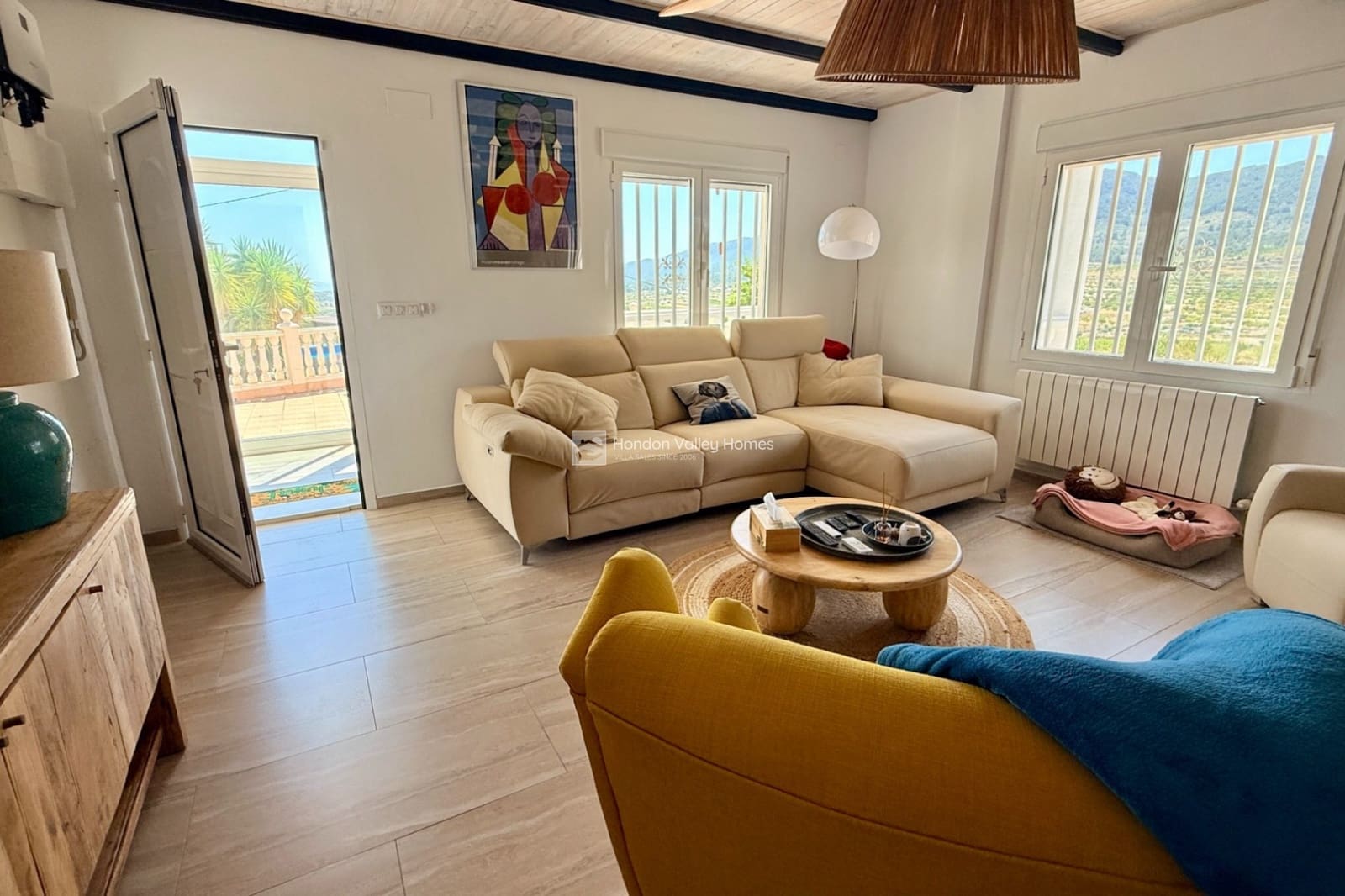 4 makuuhuone Huvila myytävänä paikassa La Romana mukana uima-altaan - 364 995 € (Ref: 9953359)