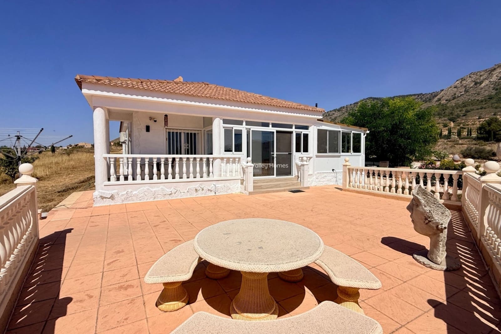 4 makuuhuone Huvila myytävänä paikassa La Romana mukana uima-altaan - 364 995 € (Ref: 9953359)