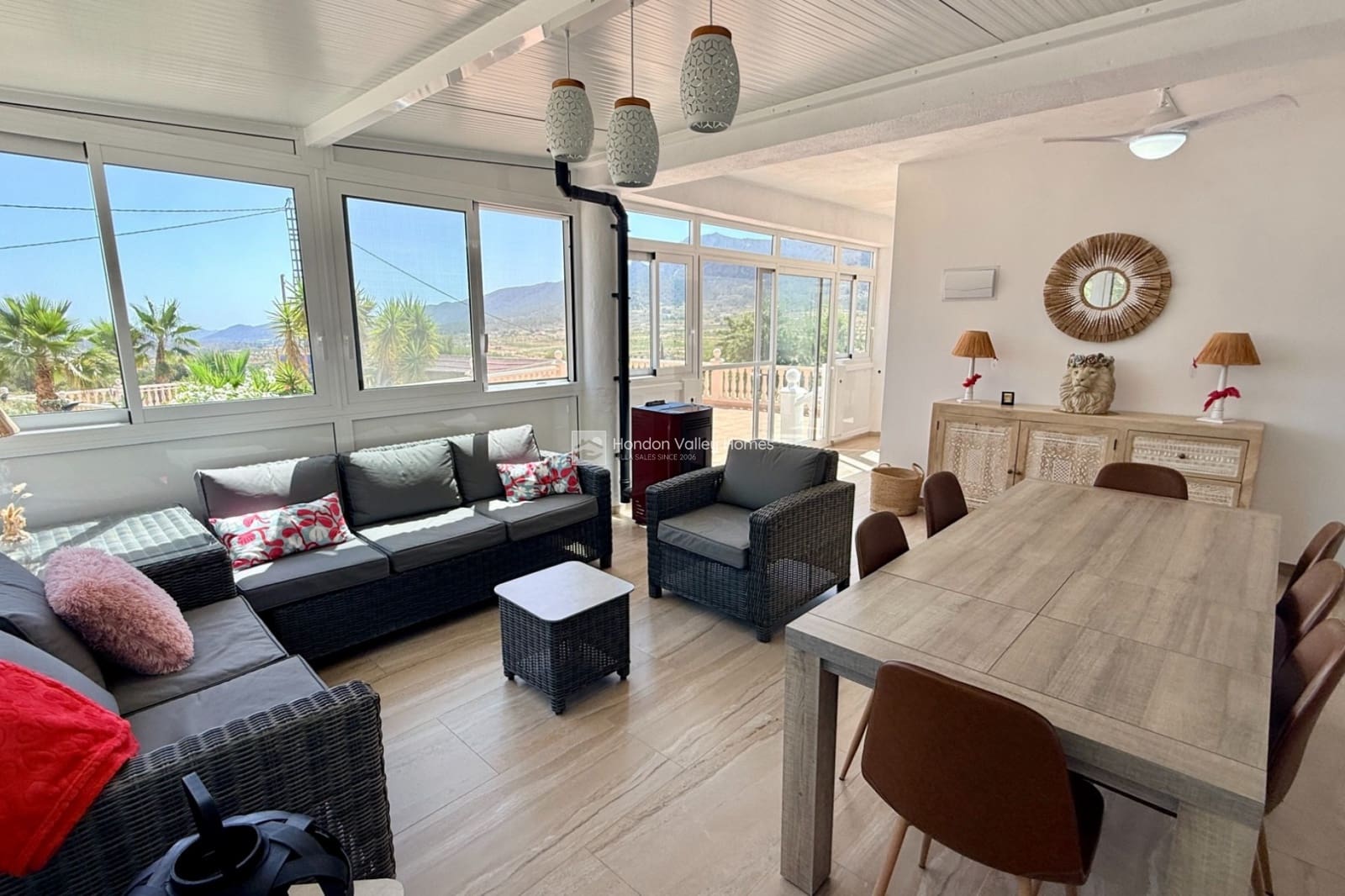 4 makuuhuone Huvila myytävänä paikassa La Romana mukana uima-altaan - 364 995 € (Ref: 9953359)