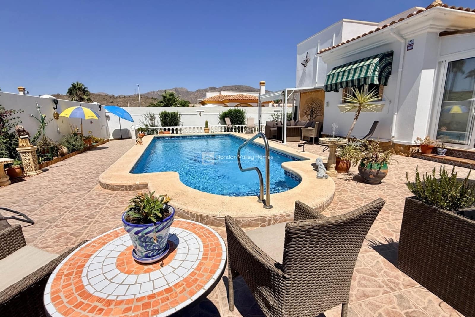 2 camera da letto Villa in vendita in Hondon de las Nieves con piscina - 249.950 € (Rif: 9997805)