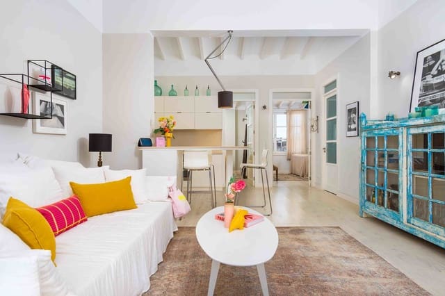 2 bedroom Penthouse for sale in Santa Catalina, Palma de Mallorca - € 790,000 (Ref: 10004755)