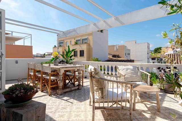 2 bedroom Penthouse for sale in Santa Catalina, Palma de Mallorca - € 790,000 (Ref: 10004755)