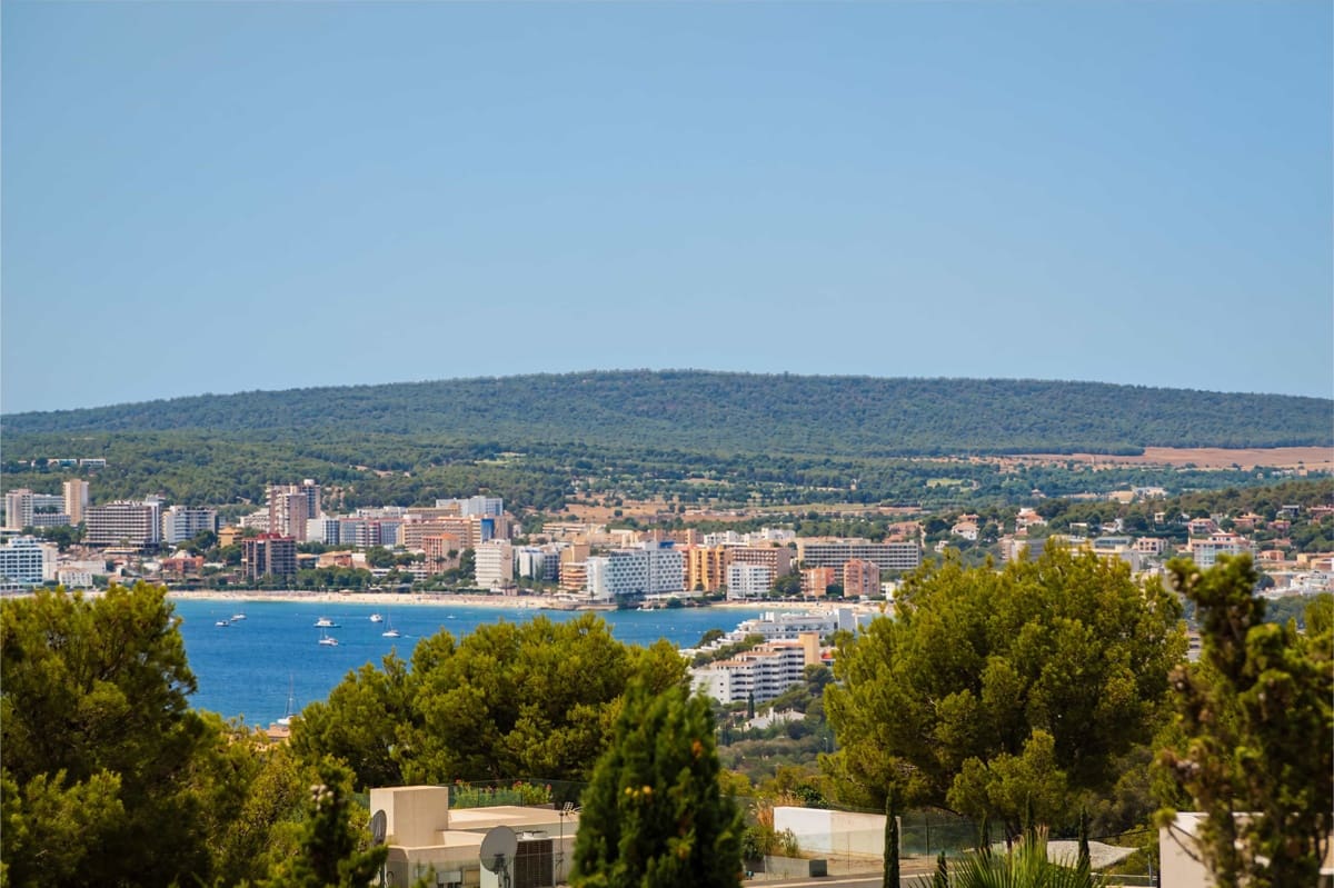 4 bedroom Villa for sale in Costa d'en Blanes with pool garage - € 8,500,000 (Ref: 10158742)
