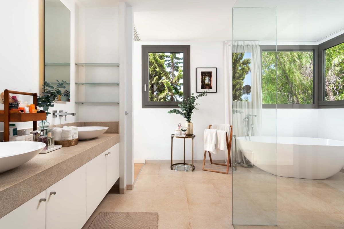 4 bedroom Villa for sale in Costa d'en Blanes with pool garage - € 8,500,000 (Ref: 10158742)