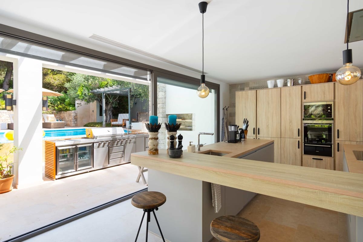 4 bedroom Villa for sale in Costa d'en Blanes with pool garage - € 8,500,000 (Ref: 10158742)