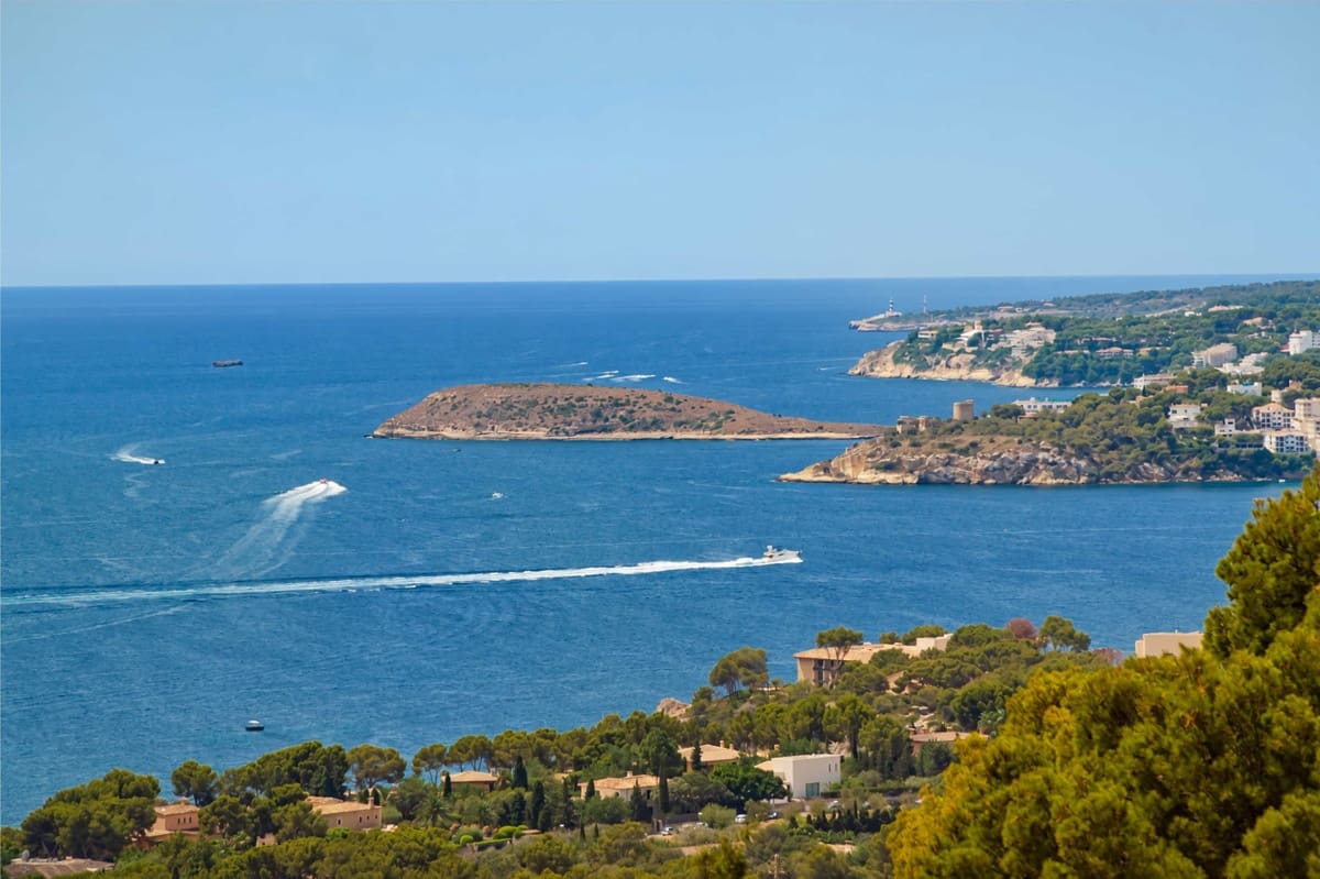 4 bedroom Villa for sale in Costa d'en Blanes with pool garage - € 8,500,000 (Ref: 10158742)