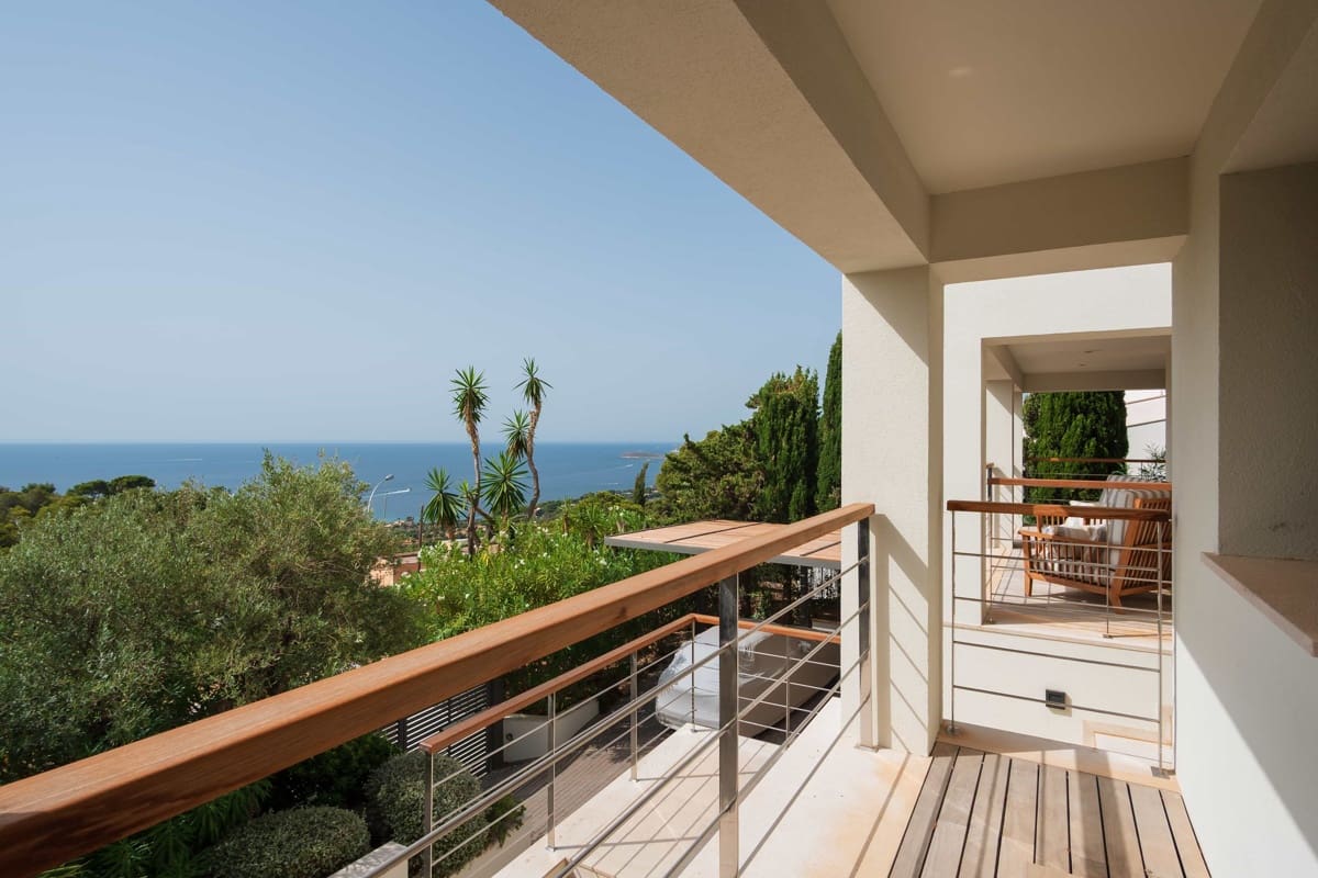 4 bedroom Villa for sale in Costa d'en Blanes with pool garage - € 8,500,000 (Ref: 10158742)