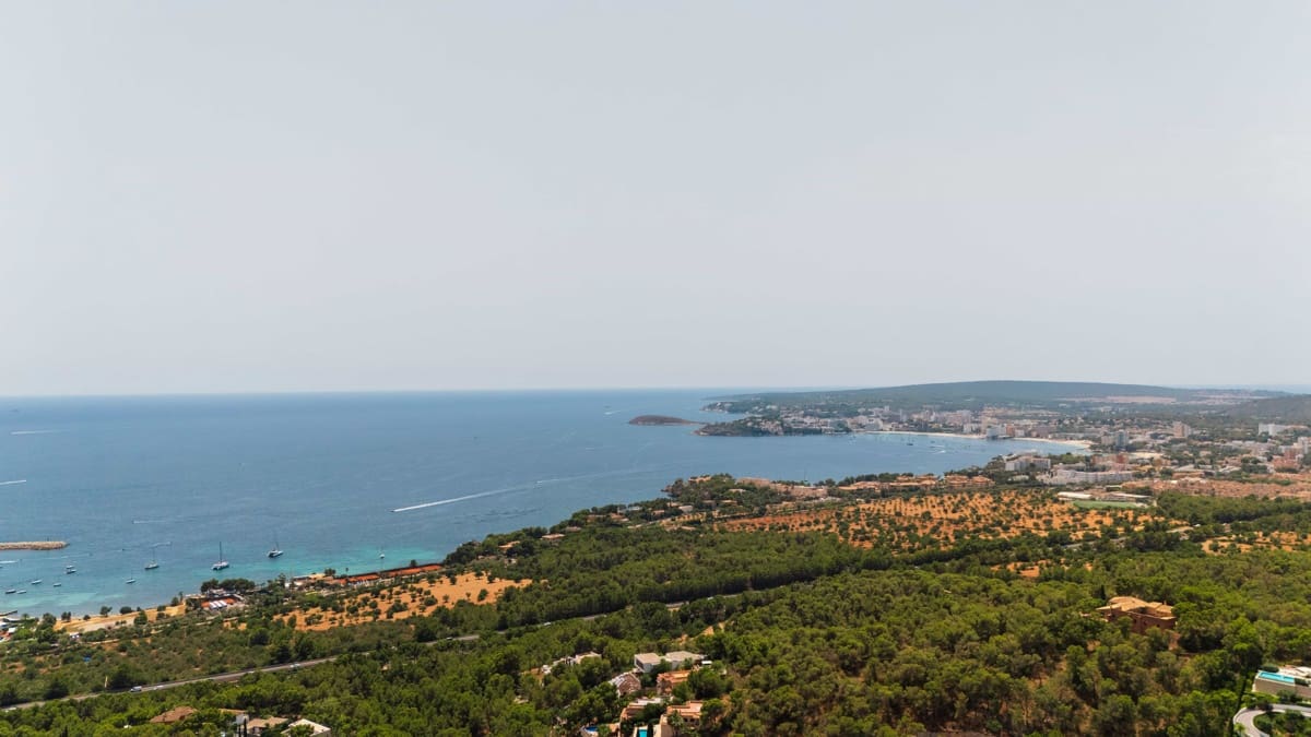 4 bedroom Villa for sale in Costa d'en Blanes with pool garage - € 8,500,000 (Ref: 10158742)