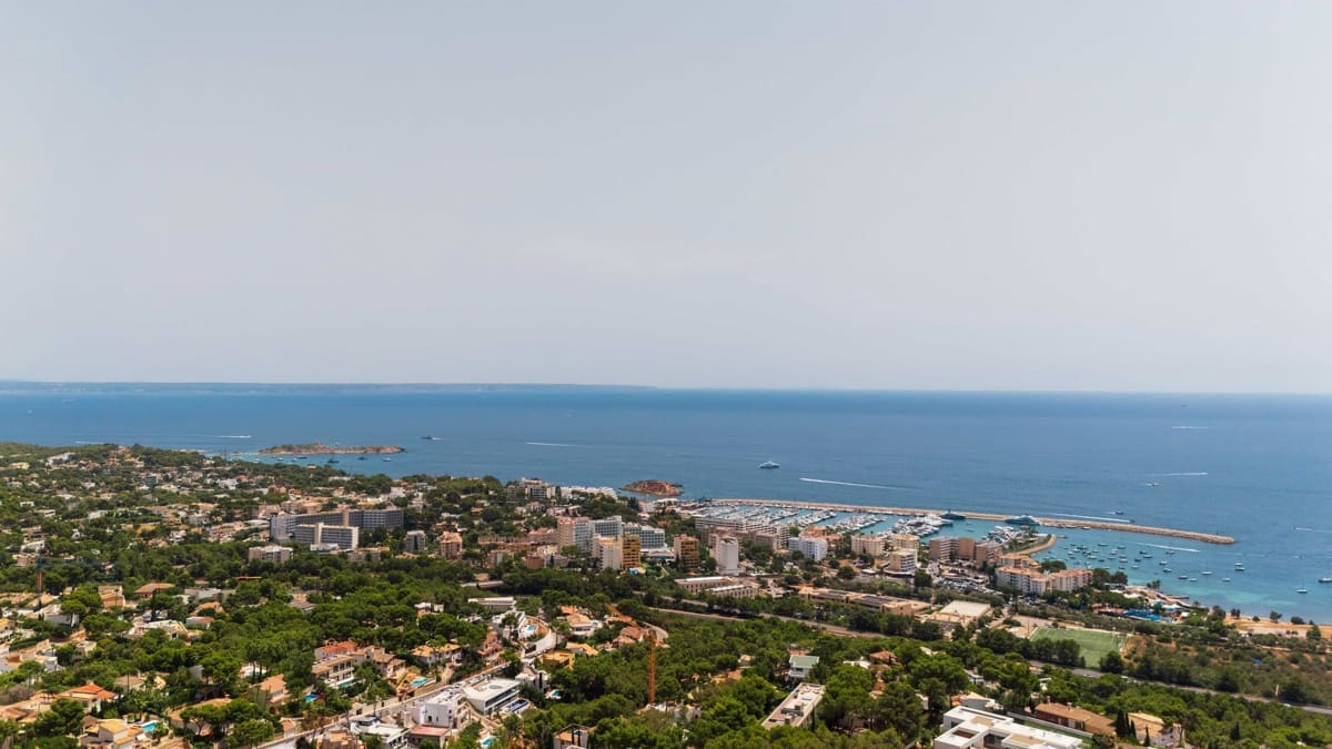 4 bedroom Villa for sale in Costa d'en Blanes with pool garage - € 8,500,000 (Ref: 10158742)