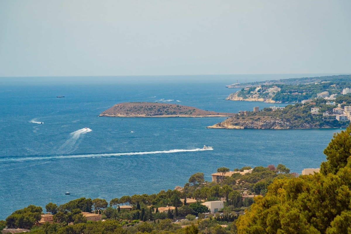 4 bedroom Villa for sale in Costa d'en Blanes with pool garage - € 8,500,000 (Ref: 10158742)
