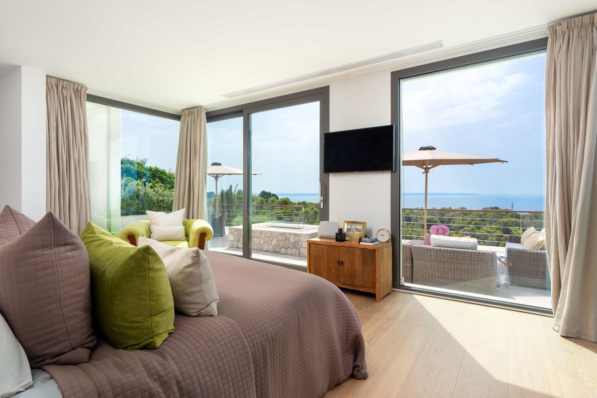 4 bedroom Villa for sale in Costa d'en Blanes with pool garage - € 8,500,000 (Ref: 10158742)