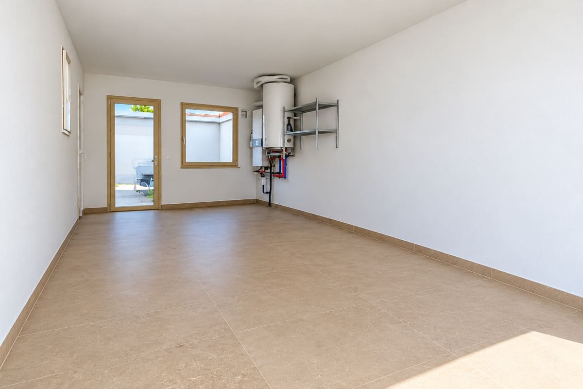 4 sypialnia Dom na sprzedaż w Bendinat z basenem garażem - 1 695 000 € (Ref: 10158744)