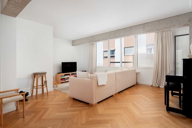 Piso de 3 habitaciones en Santa Catalina, Palma de Mallorca en venta - 630.000 € (Ref: 10158746)