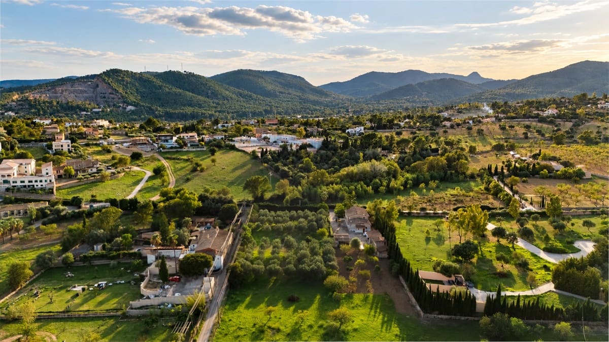Finca/Casa Rural de 8 habitaciones en Establiments en venta con garaje - 1.399.990 € (Ref: 10163764)