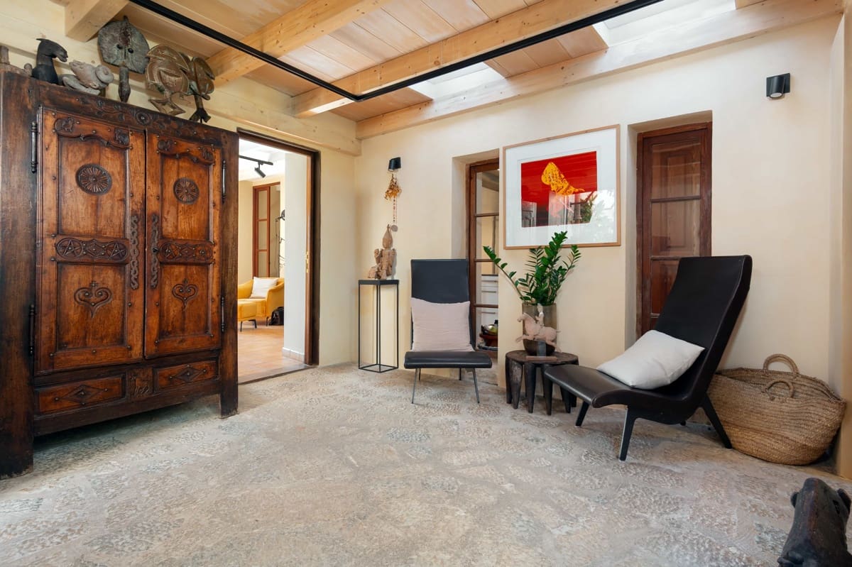 3 bedroom Finca/Country House for sale in Santa Maria del Cami with pool garage - € 2,900,000 (Ref: 10167260)