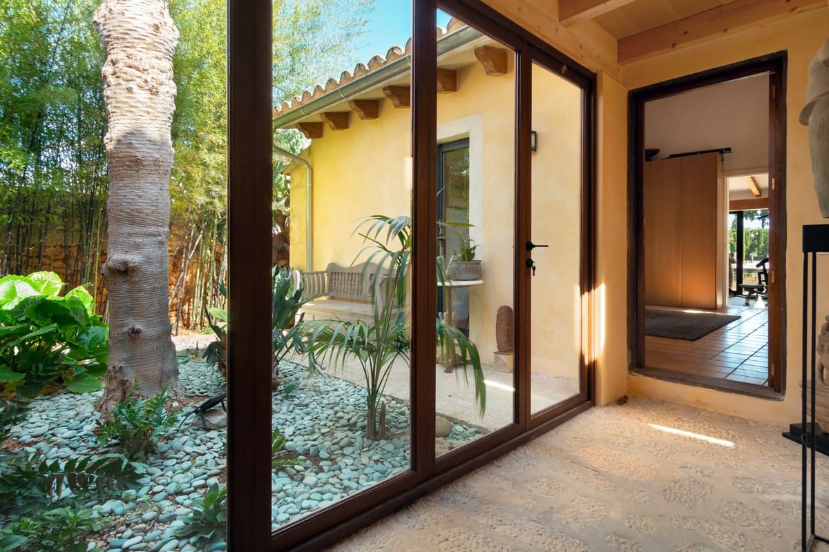 3 bedroom Finca/Country House for sale in Santa Maria del Cami with pool garage - € 2,900,000 (Ref: 10167260)