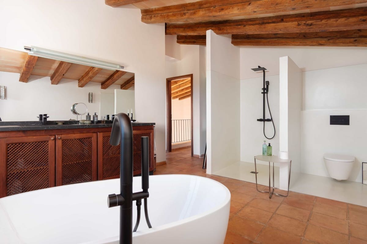 5 soveværelse Finca/Landehus til salg i Porreres med swimmingpool garage - € 4.500.000 (Ref: 10183307)