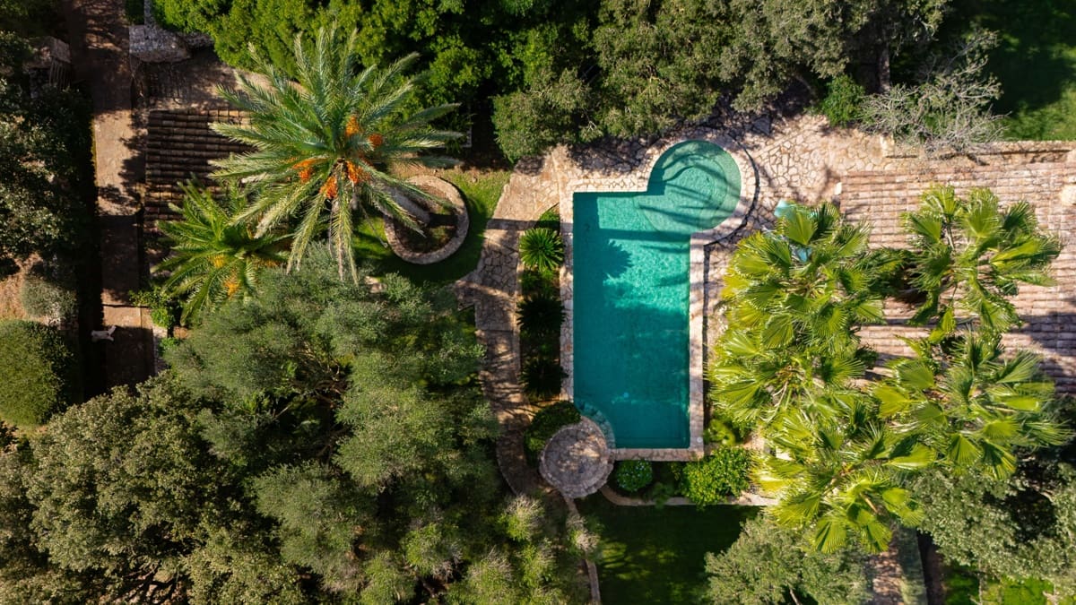 5 soveværelse Finca/Landehus til salg i Porreres med swimmingpool garage - € 4.500.000 (Ref: 10183307)