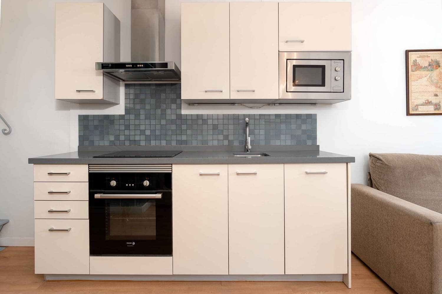 3 bedroom Flat for sale in Palma de Mallorca - € 955,000 (Ref: 7663905)