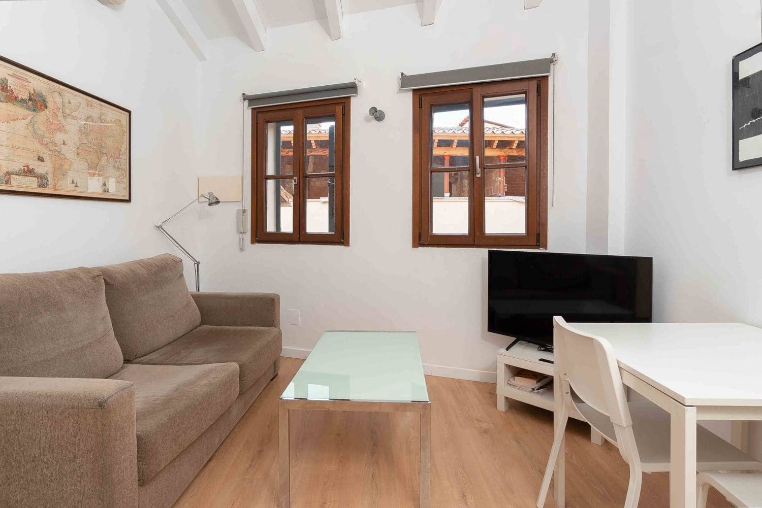 3 bedroom Flat for sale in Palma de Mallorca - € 955,000 (Ref: 7663905)