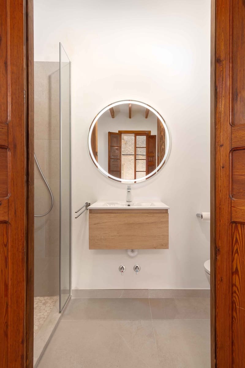 3 soveværelse Byhus til salg i Llubi - € 1.320.000 (Ref: 7834730)