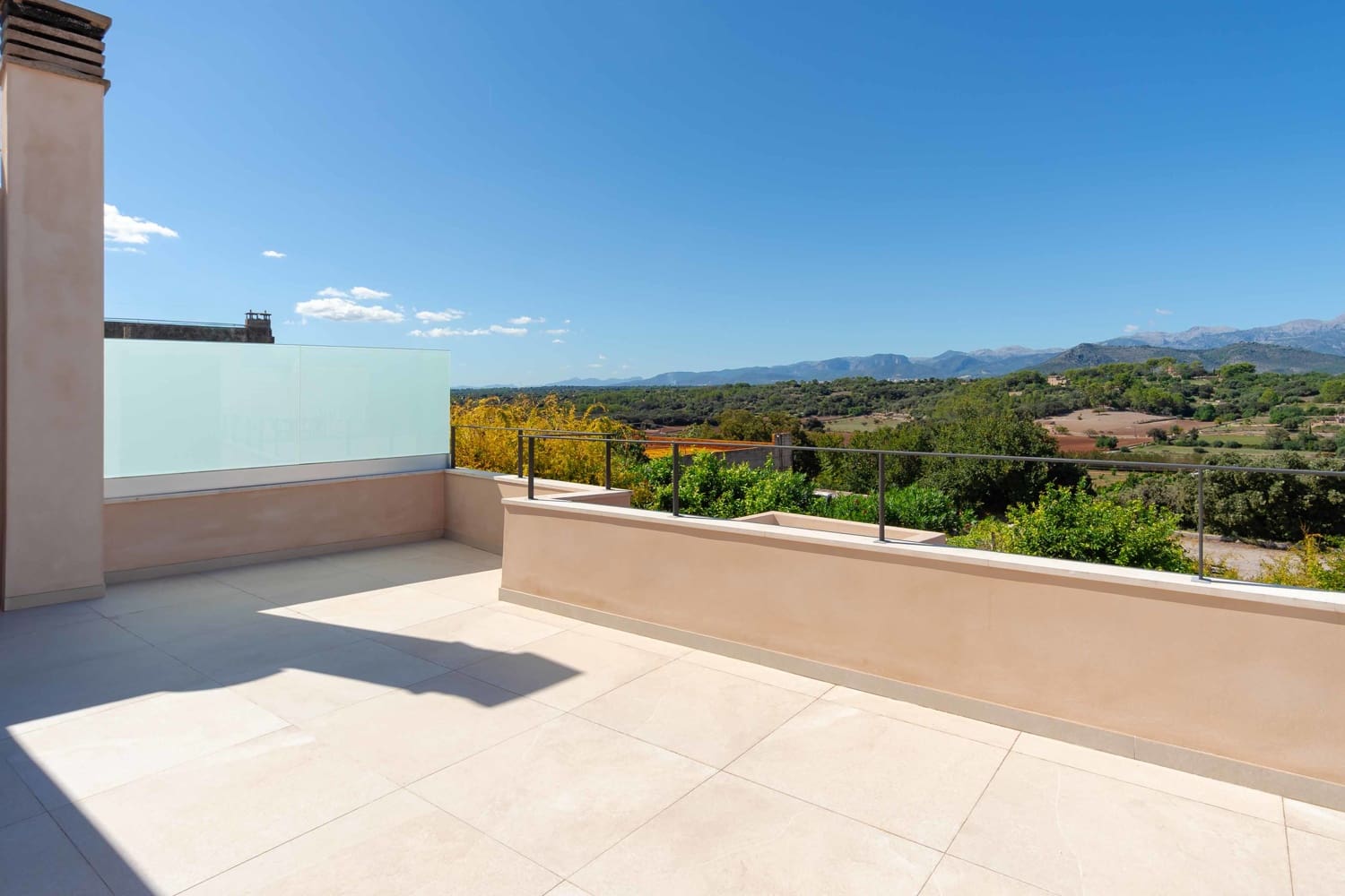 3 soveværelse Byhus til salg i Llubi - € 1.320.000 (Ref: 7834730)